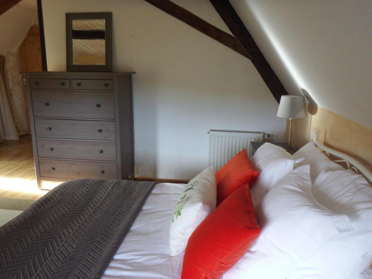 Les Hauts Paturages Bed and Breakfast Ossun-ez-Angles Exterior foto